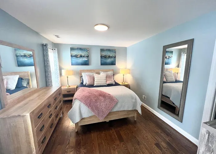 The Absolute Best Home Away From Home Pet Friendly!!!