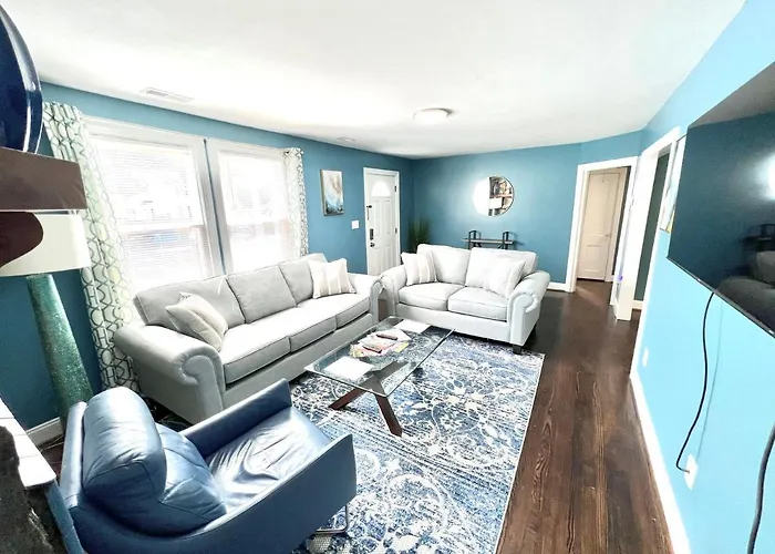 The Absolute Best Home Away From Home Pet Friendly!!!