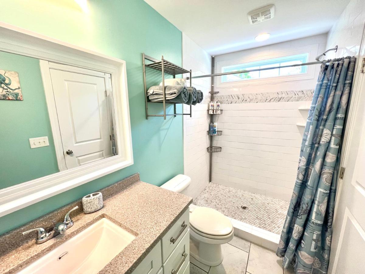 The Absolute Away From Pet Friendly!!! *