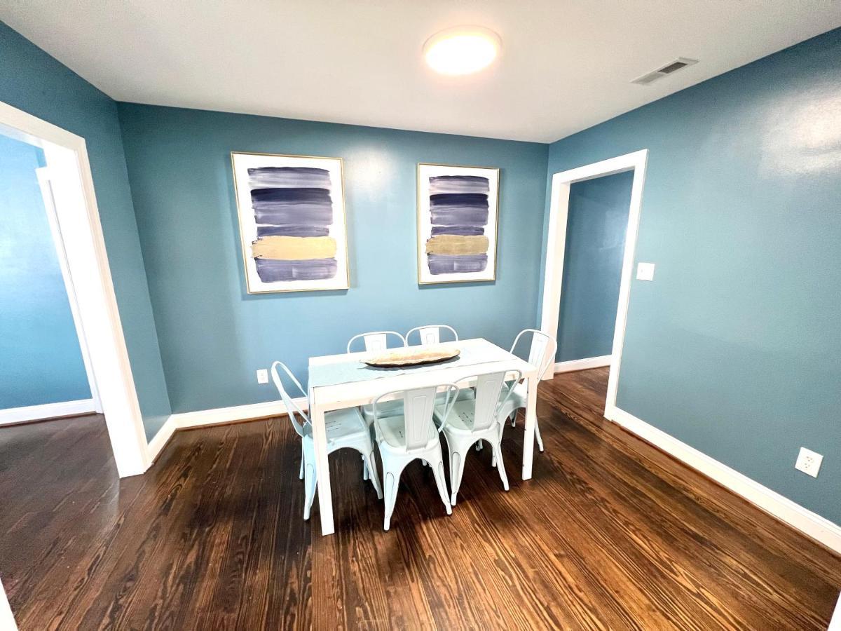 The Absolute Away From Pet Friendly!!! Holiday home Wilmington